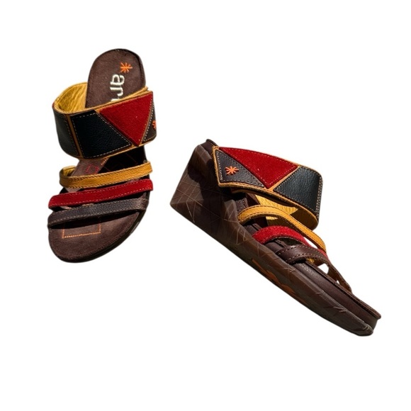 The Art Company Sz. Worn New/EUC worn 1 x to a festival sticker wedge/geometric - Picture 2 of 16